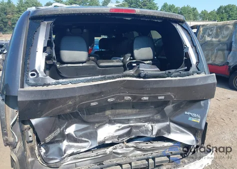 2018 Dodge Grand Caravan Sxt z USA, uszkodzony, nr VIN 2C4RDGCG5JR328714